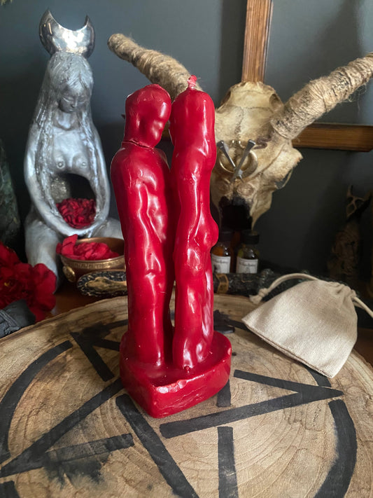 Union Face to Face Red Figure Candle