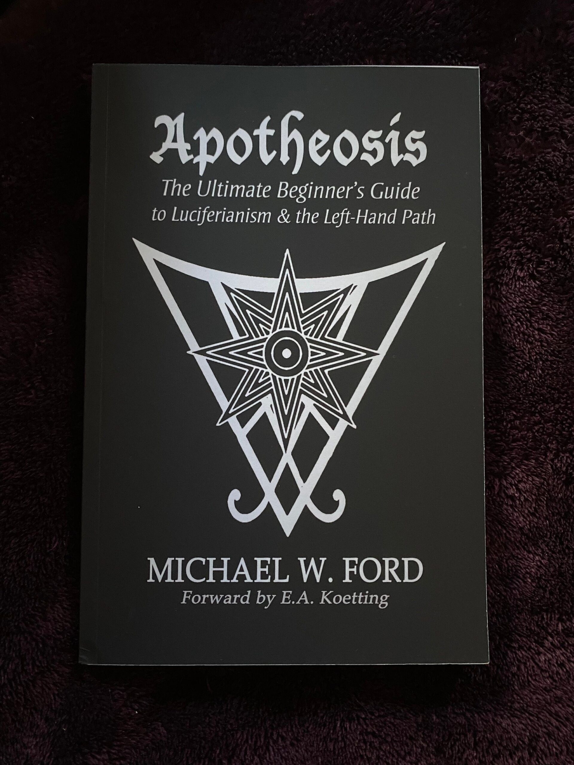 il_fullxfull.4641352854_cy5b